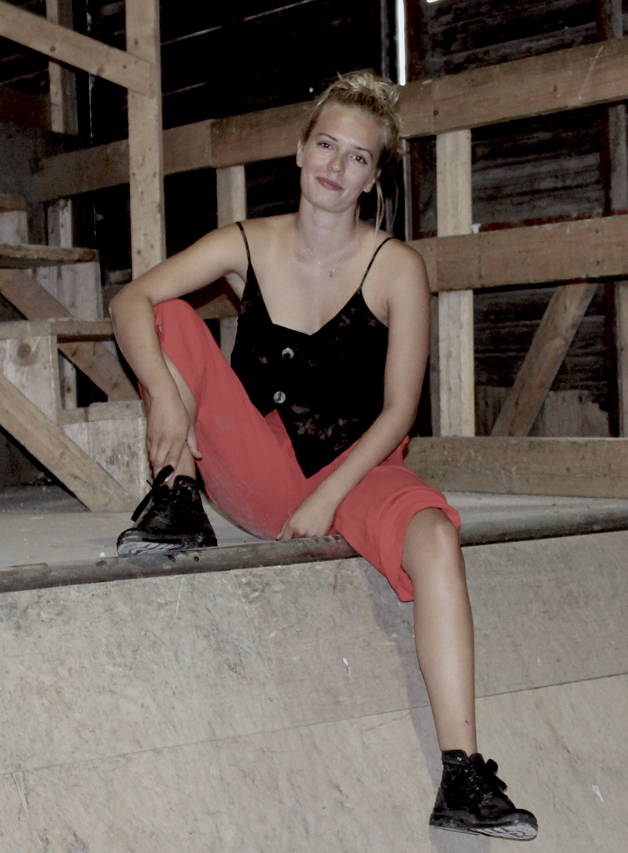 ANNE HELKROP